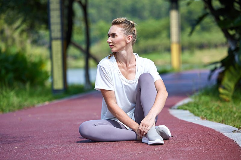 How to Choose a Proper Wide Shoes for Women with Diabetes - FitVille