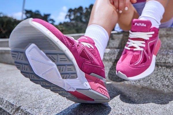 How Narrow Heel Shoes Can Trigger Heel Pain and Plantar Fasciitis？ - FitVille