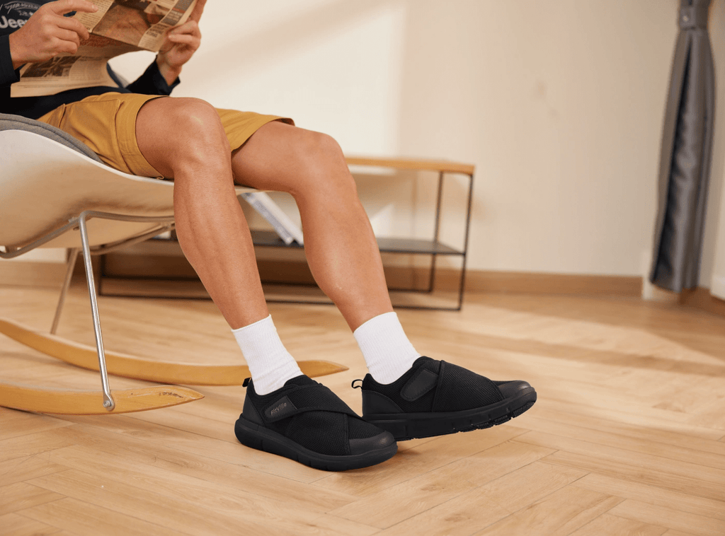 FitVille Men's EasyTop Diabetic Shoes V5 - 2