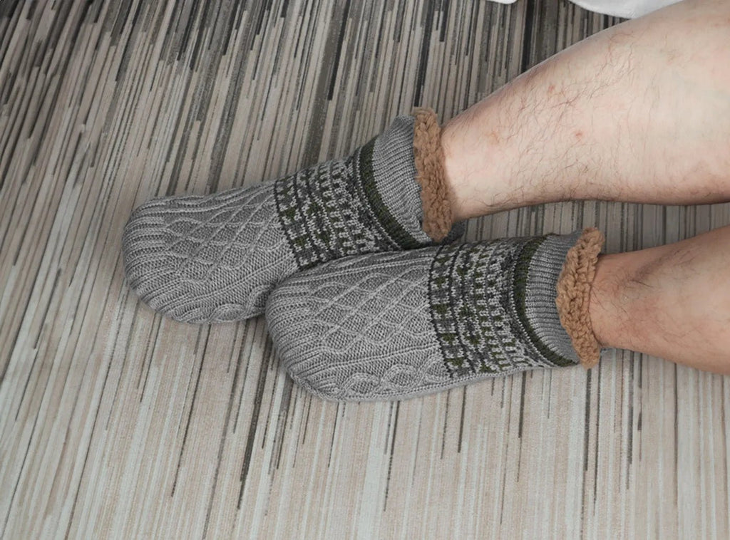 FitVille Knitted Thermal Socks (Unisex) - 4